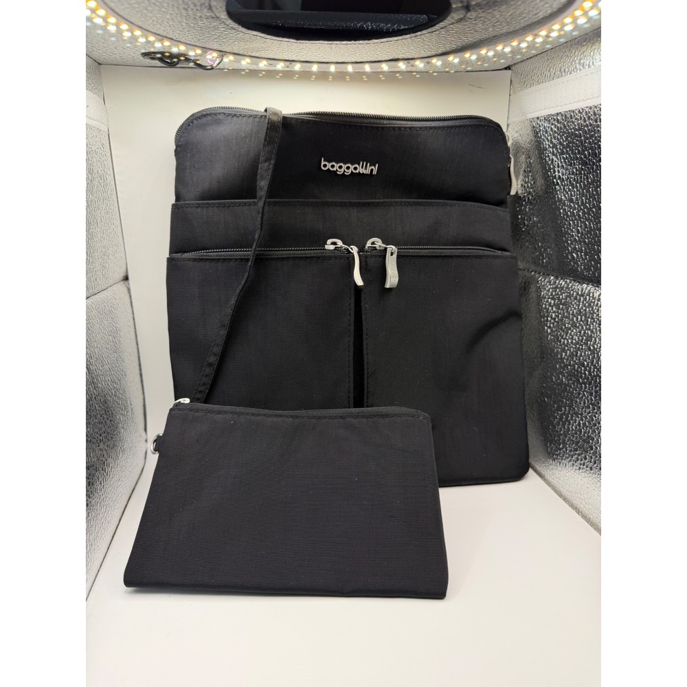 Baggallini Everywhere Crossbody Bag Black Nylon Travel Purse with Wristlet Pouch